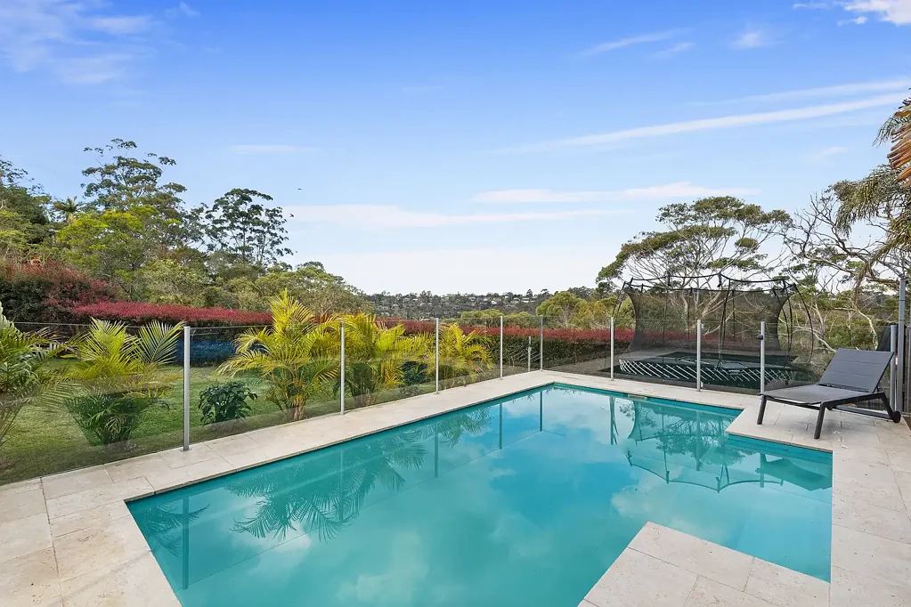 Berowra 3 Bedroom Entertainers Delight