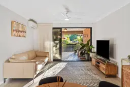 4/10 Burnaby Terrace, Gordon Park