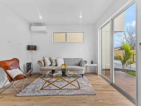 Papatoetoe 5房  Exceptional and Rare 5-Bedroom Gem in Papatoetoe!