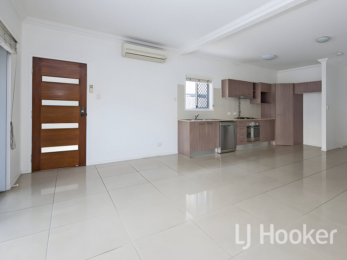 43 BOWER ST, ANNERLEY QLD 4103, 0房, 0浴, Townhouse