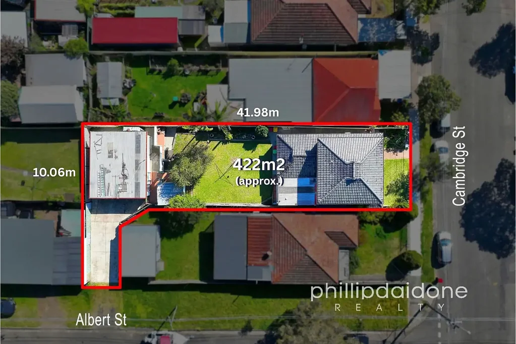Berala 4બેડરૂમ PEACEFUL LOCATION, SPACIOUS AND REAR ACCESS...