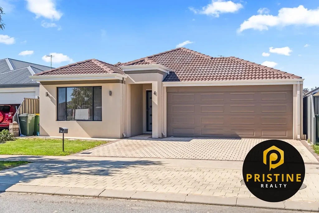 Piara Waters 4બેડરૂમ Modern Family Home with Spacious Living & Entertaining !