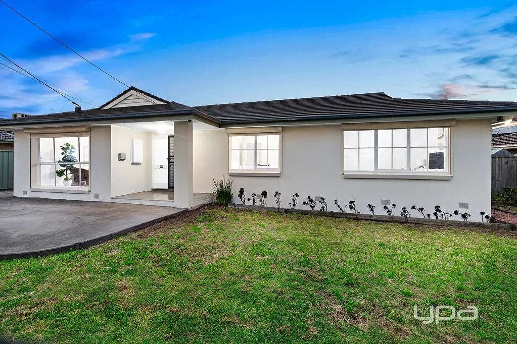 10 Robyn Avenue, Albanvale, VIC 3021