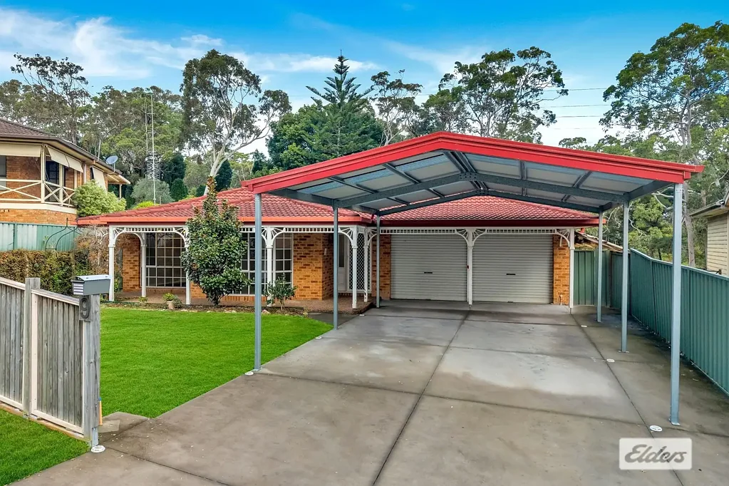 Mannering Park 4غرفة نوم Peaceful Family Living with Pool, Studio & Lake Macquarie Lifestyle