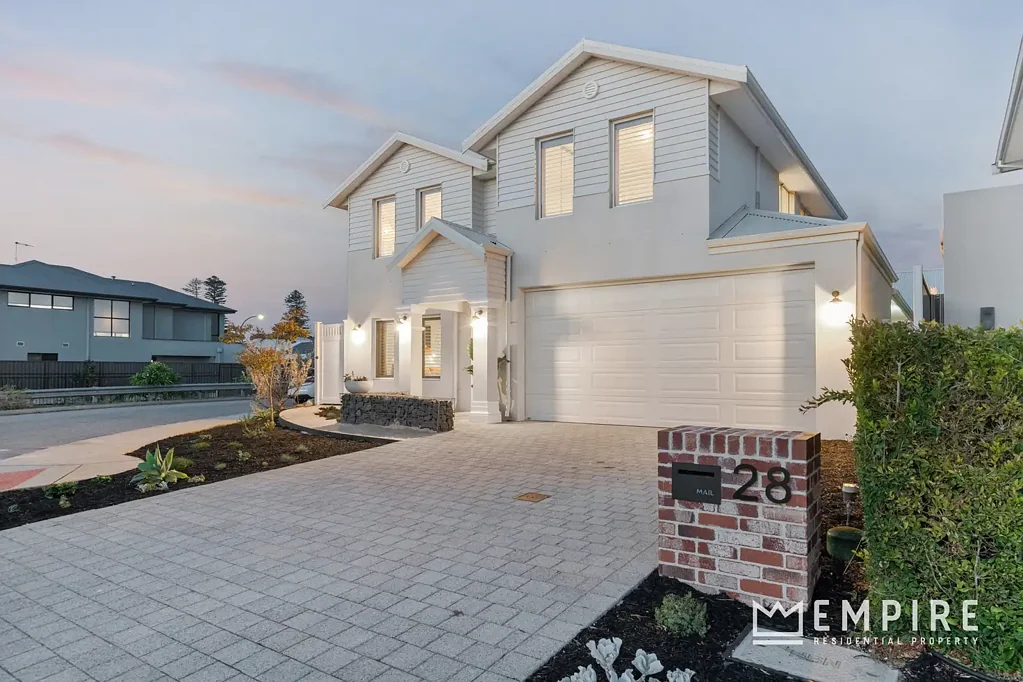 Spearwood 4ห้องนอน A Lifestyle to Love on Coogee’s Doorstep!