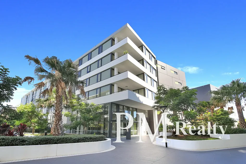 Modern Apartment Plus Study