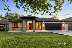 8 Samuel Street, Calamvale