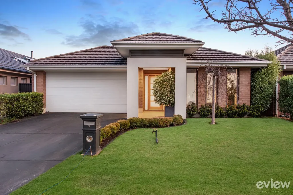 Pakenham 4Habitaciones LUXURY LIVING IN LAKESIDE - ABSOLUTE STYLE!