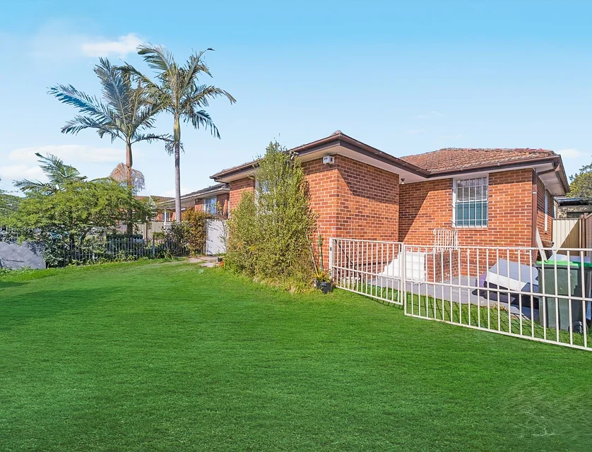 1452 Canterbury Road, Punchbowl, South Western Suburbs, 3 rūma, 2 rūma horoi, House