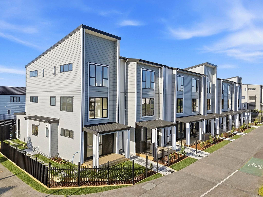 Karaka 5房  157 Bremner Road, Drury  Lots 5, 6 & 7 Available
