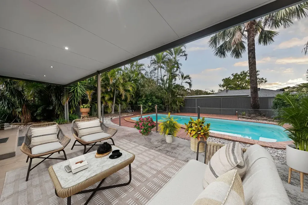 4 Parnka Street, Wellington Point, QLD 4160
