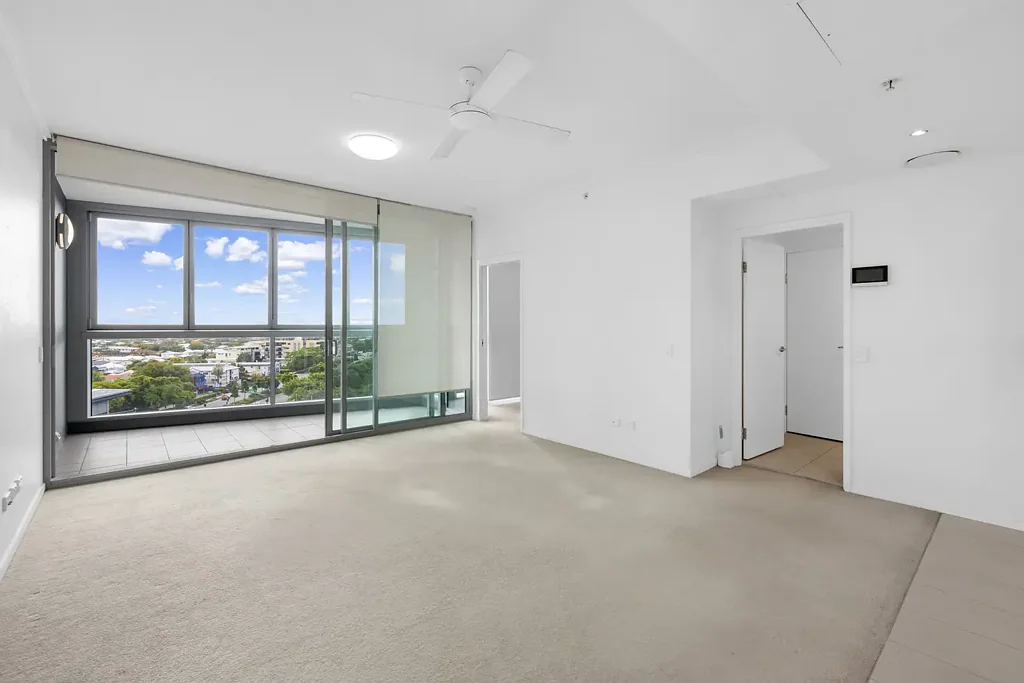 Hamilton 1Kwarto Exceptional Lifestyle & Investment Opportunity in Hamilton Harbour