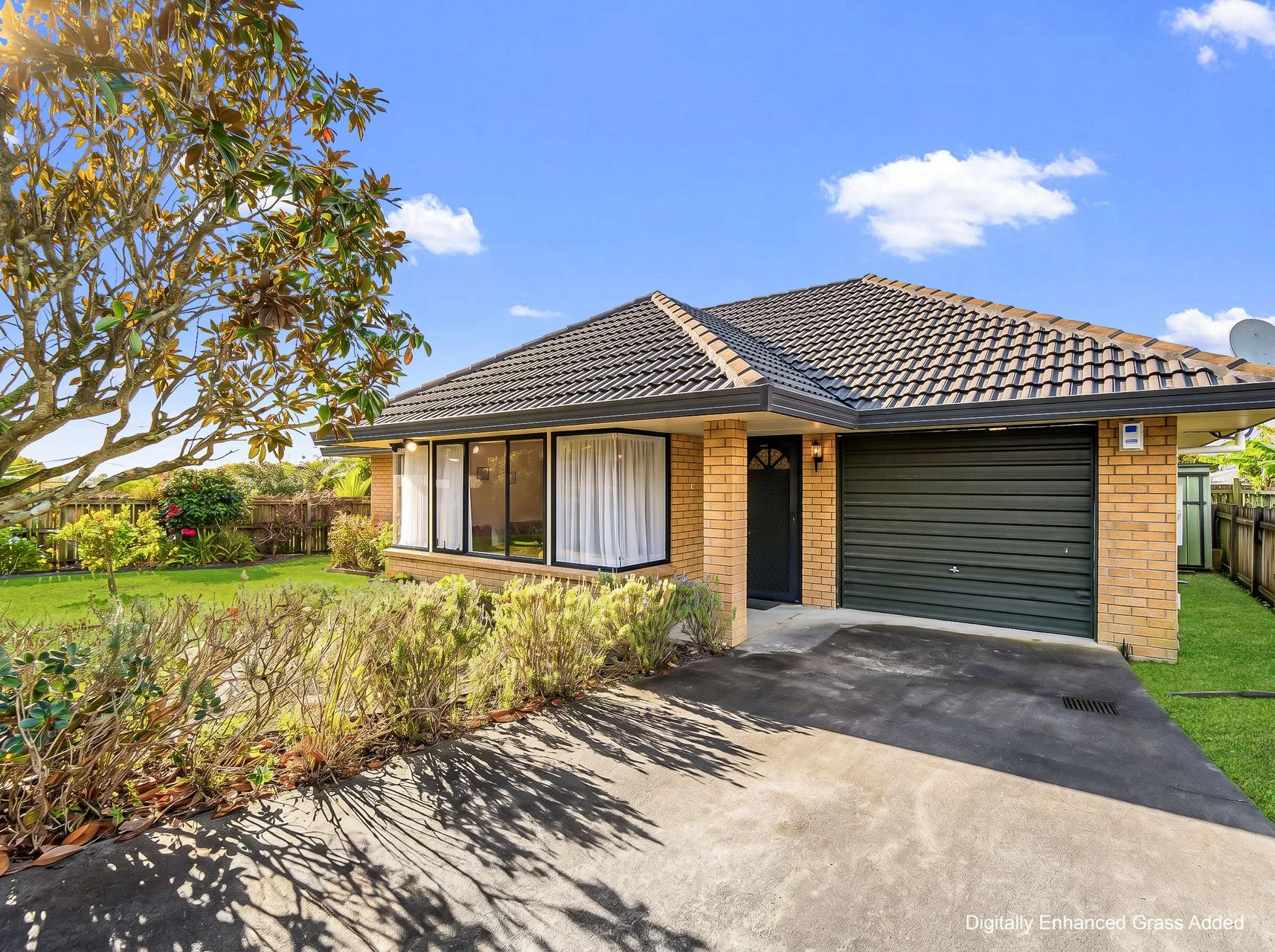 Manurewa 2房  Brick & Tile - Weymouth