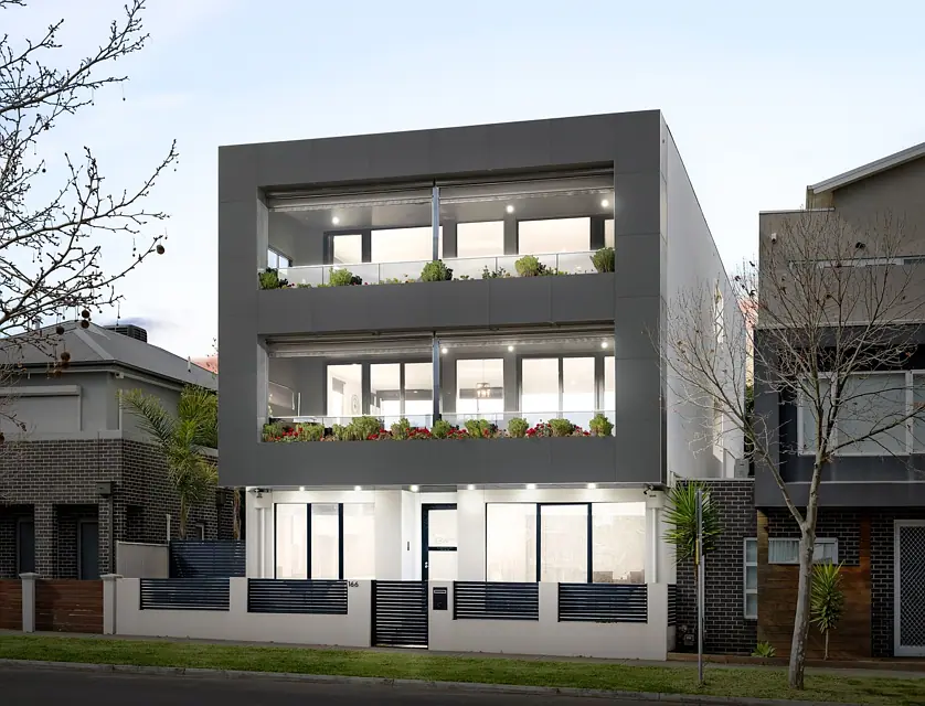 166 The Esplanade, Caroline Springs, Western Melbourne, 5 غرف, 5 حمامات, House