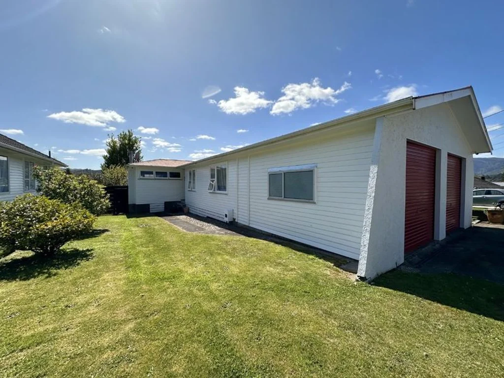 Wainuiomata 3બેડરૂમ Spacious Living, Great Location