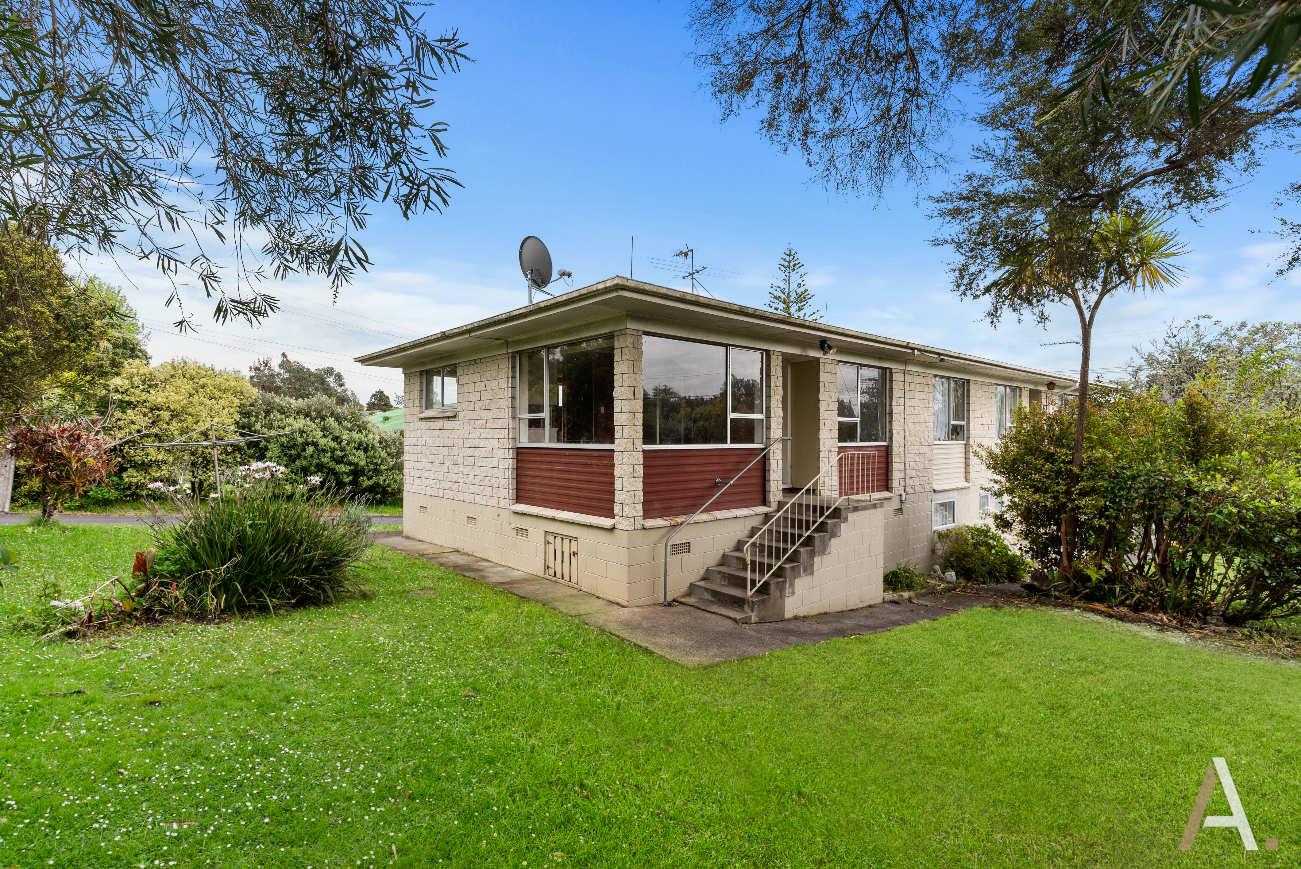 2/70 Cliff View Drive, Green Bay, Auckland - Waitakere, 1房, 1浴, House