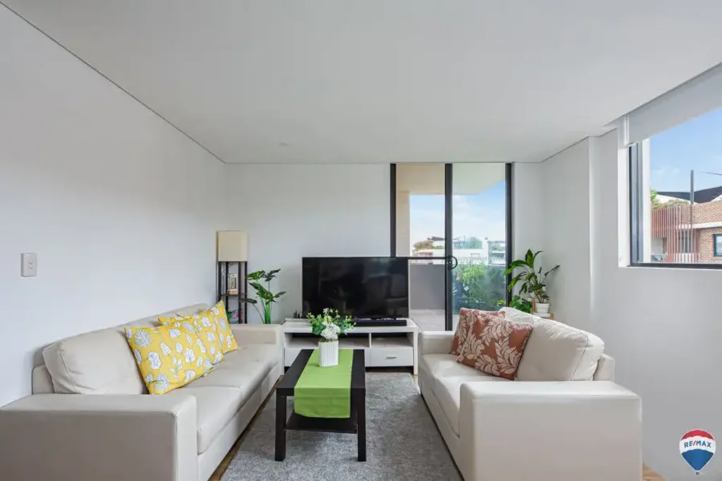 512/10 CARINYA STREET, Blacktown, NSW 2148