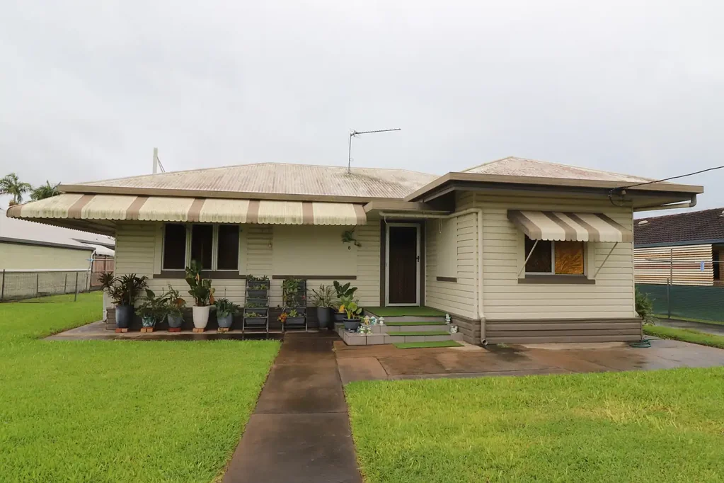 Ayr 2Moenga Big Yard - 1033m2 Block