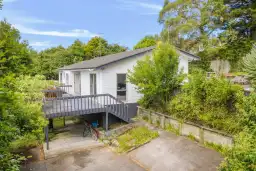 33 Squirrel Lane, Browns Bay