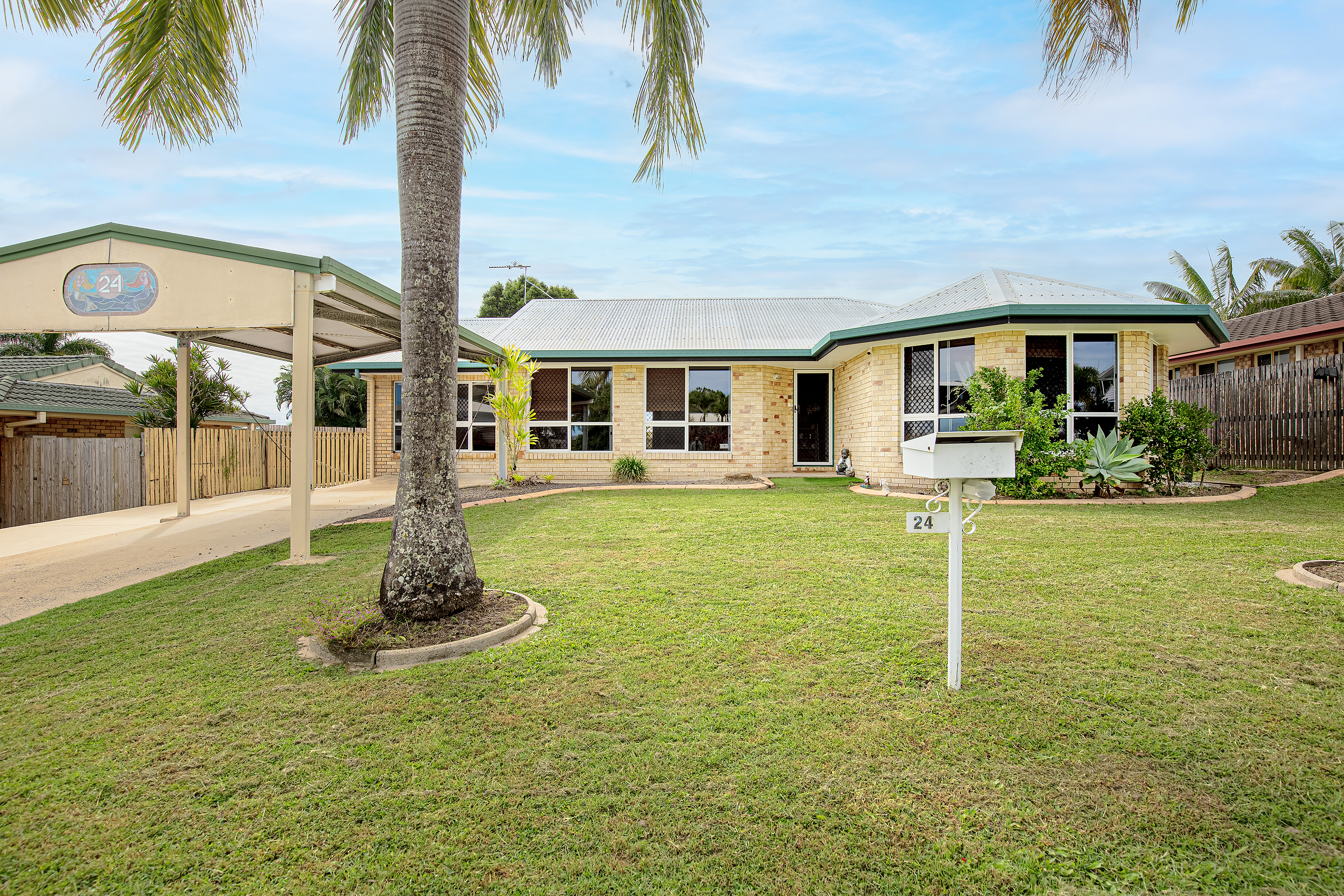 24 SILVER GUM DR, ANDERGROVE QLD 4740, 0房, 0浴, House