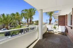 10/2-6 Clarke Street, Narrabeen