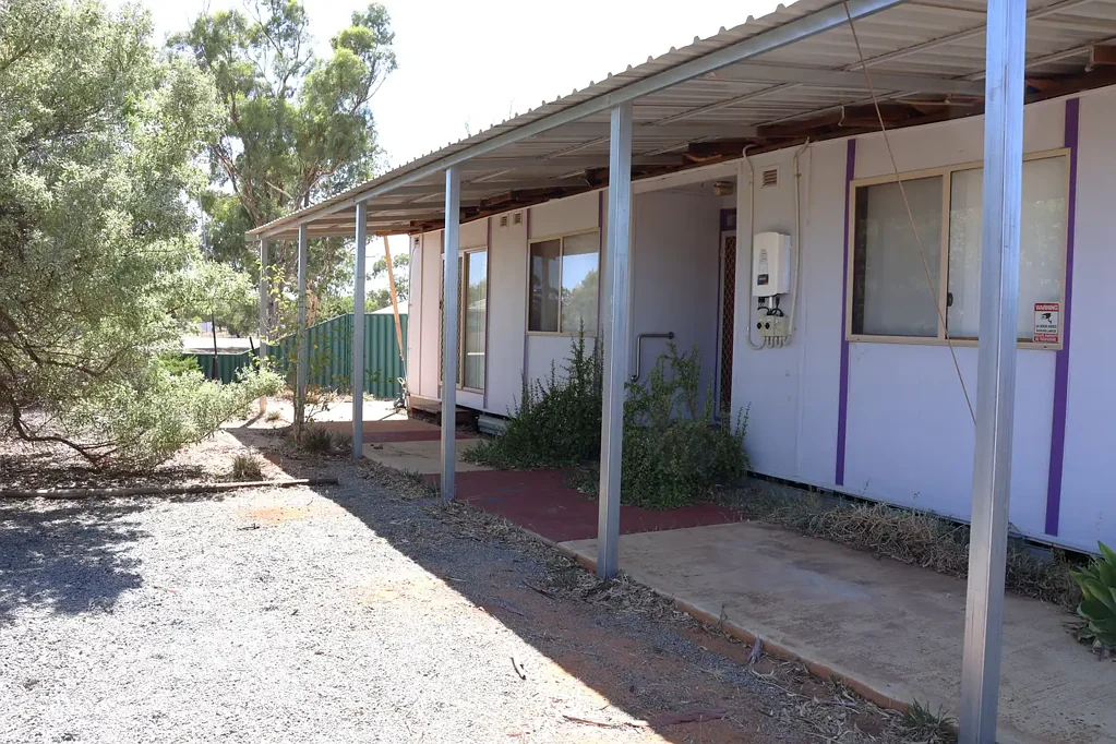 10 Granville Street, Morawa, WA 6623