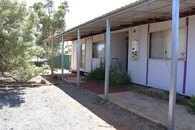 Morawa 3房  Huge Potential!! 1146 sqm corner block!
