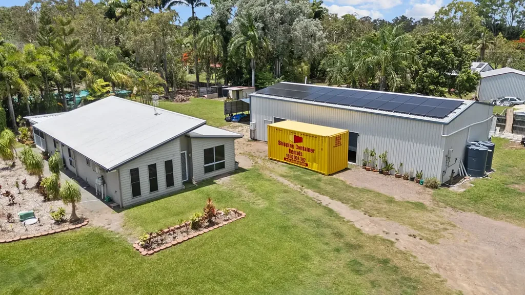 102 Miran Khan Drive, Armstrong Beach, QLD 4737