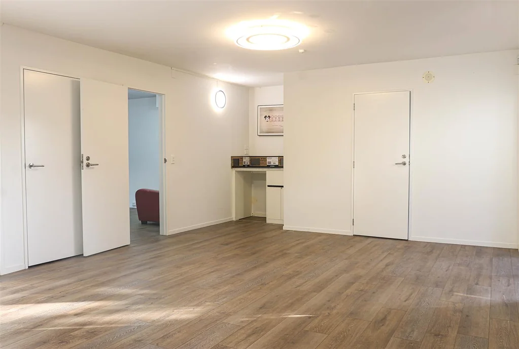 Albany Versatile Commercial Space for Lease