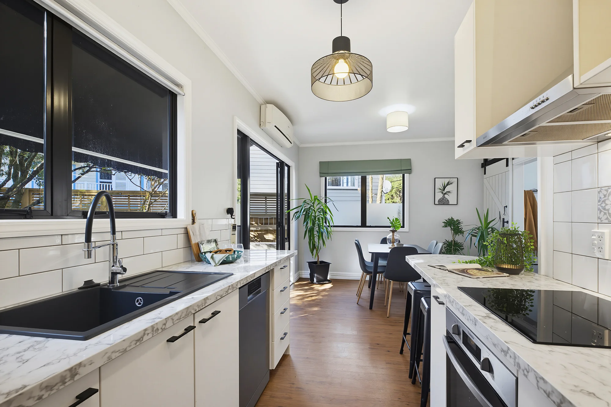 Aro Valley 3침실 3-BED TOWNHOUSE IN ICONIC LOCATION