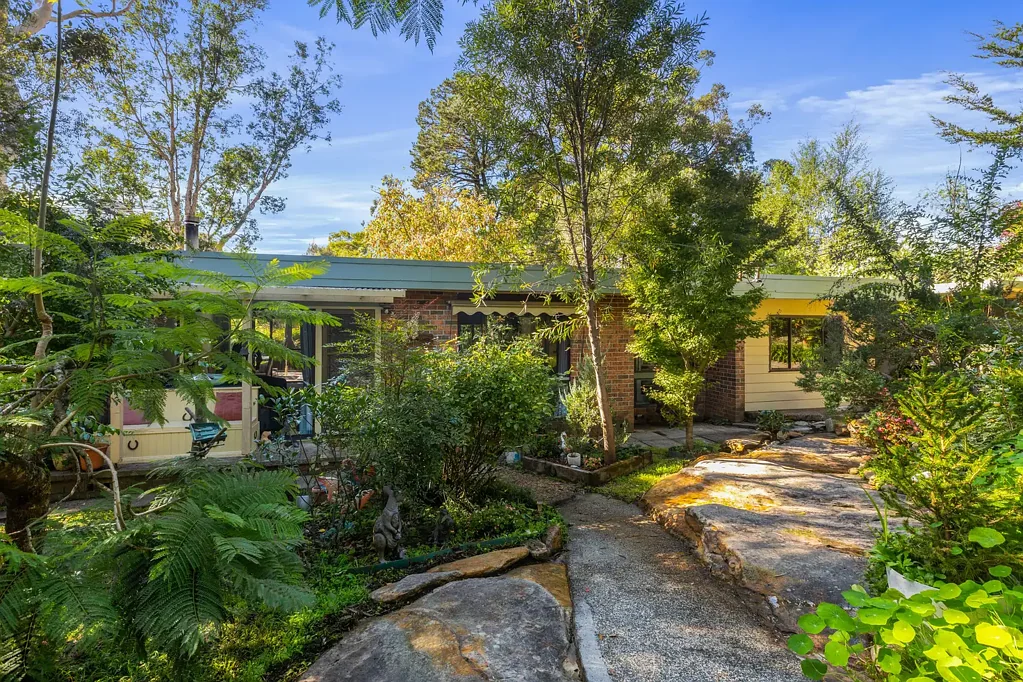 4 The Appian Way, Woodford, NSW 2778