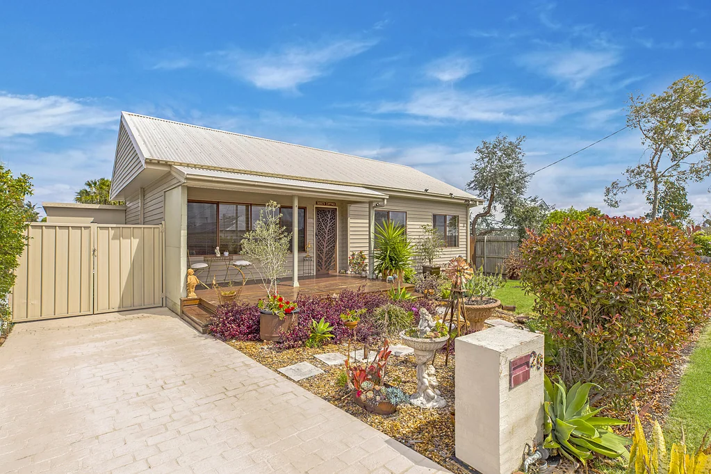 29 Surf Street, Long Jetty, NSW 2261