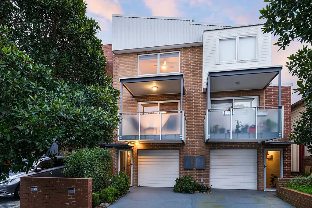 194 Gosford Road, Adamstown, NSW 2289