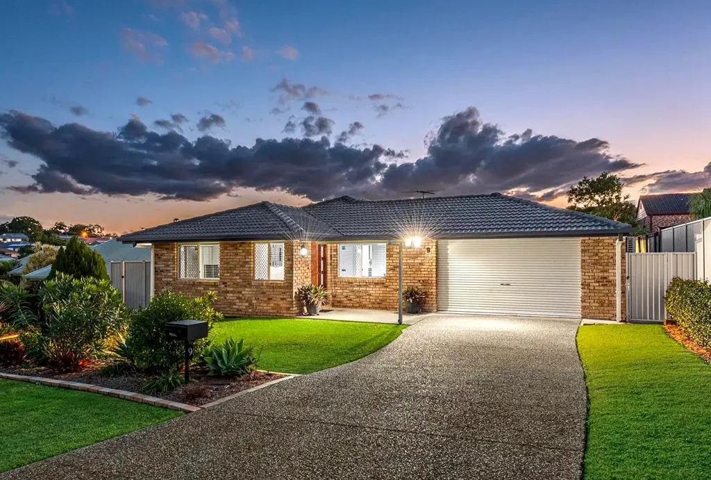 Spacious Family Home in Quiet Cul-de-Sac
