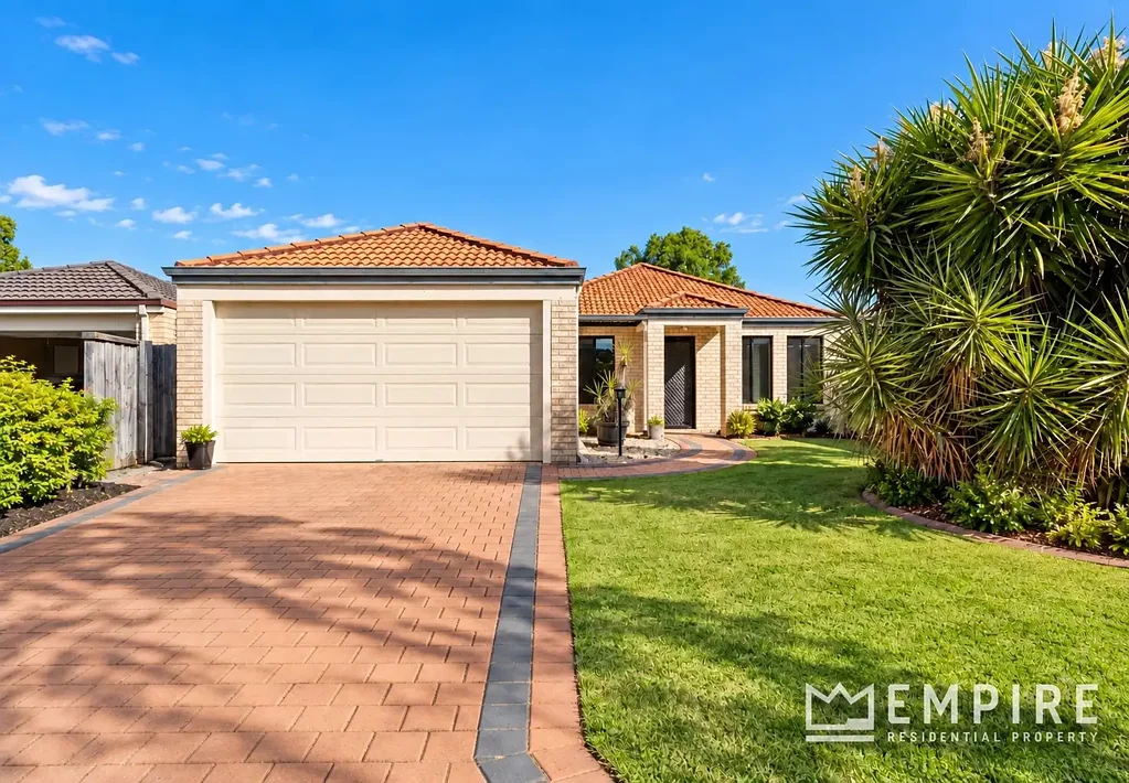 Ellenbrook 4कमरा 450M² - FAMILY SIZED 4x2…..