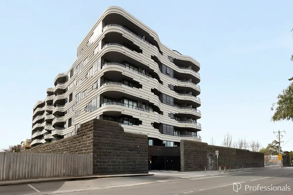 Coburg 1ਬੈੱਡਰੂਮ Designer Style in a Prime Pentridge Locale