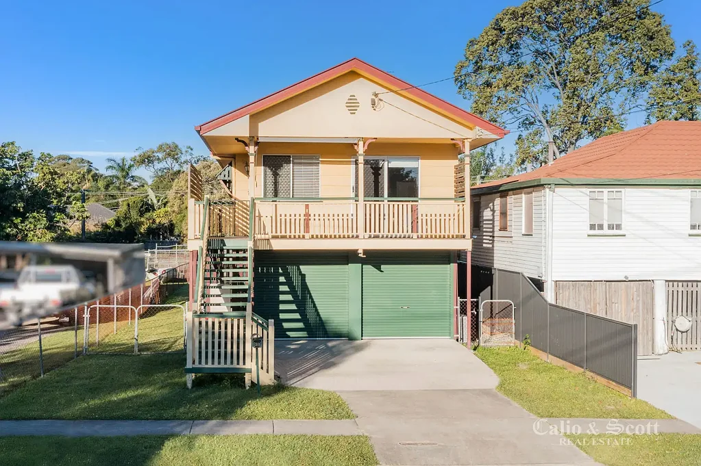 32 Barclay St, Deagon, QLD 4017