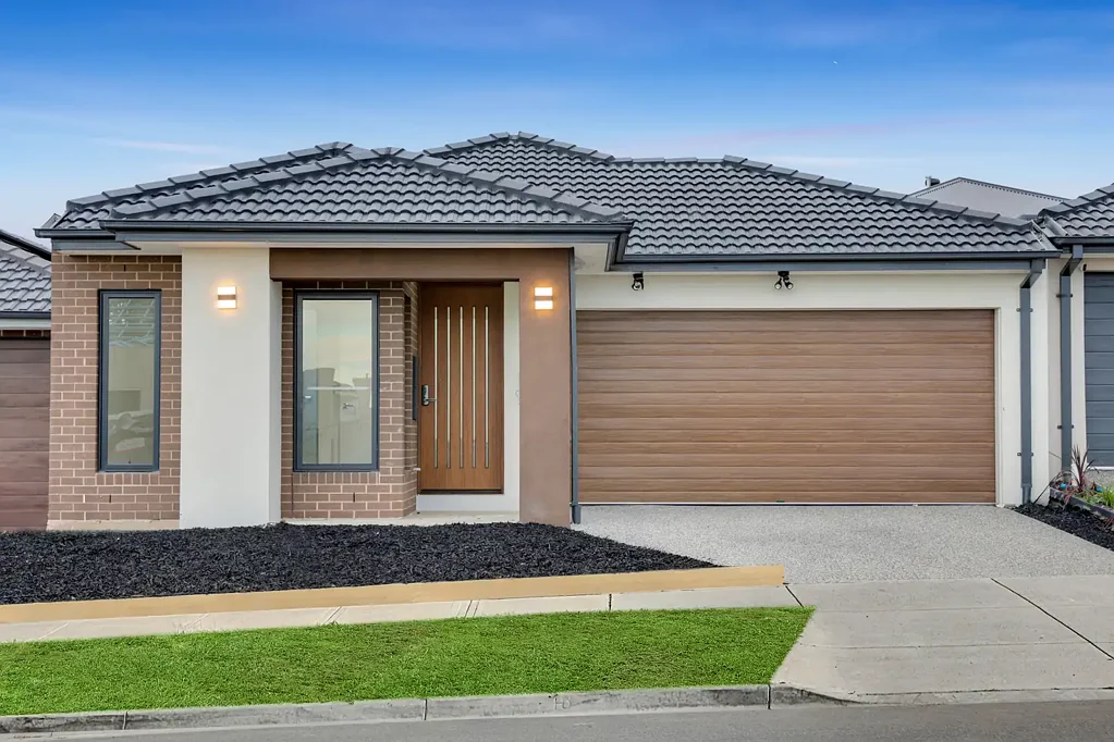 6 Brahman Street, Deanside, VIC 3336