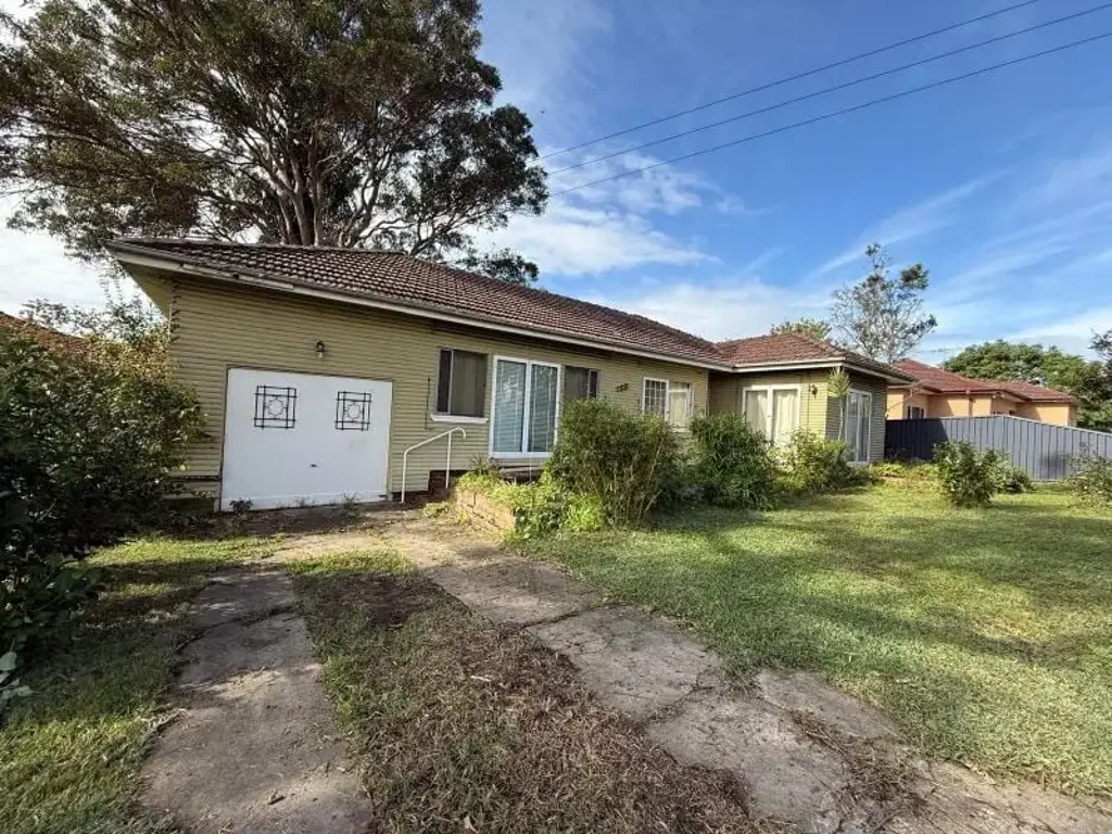 3 Bedroom Family Home