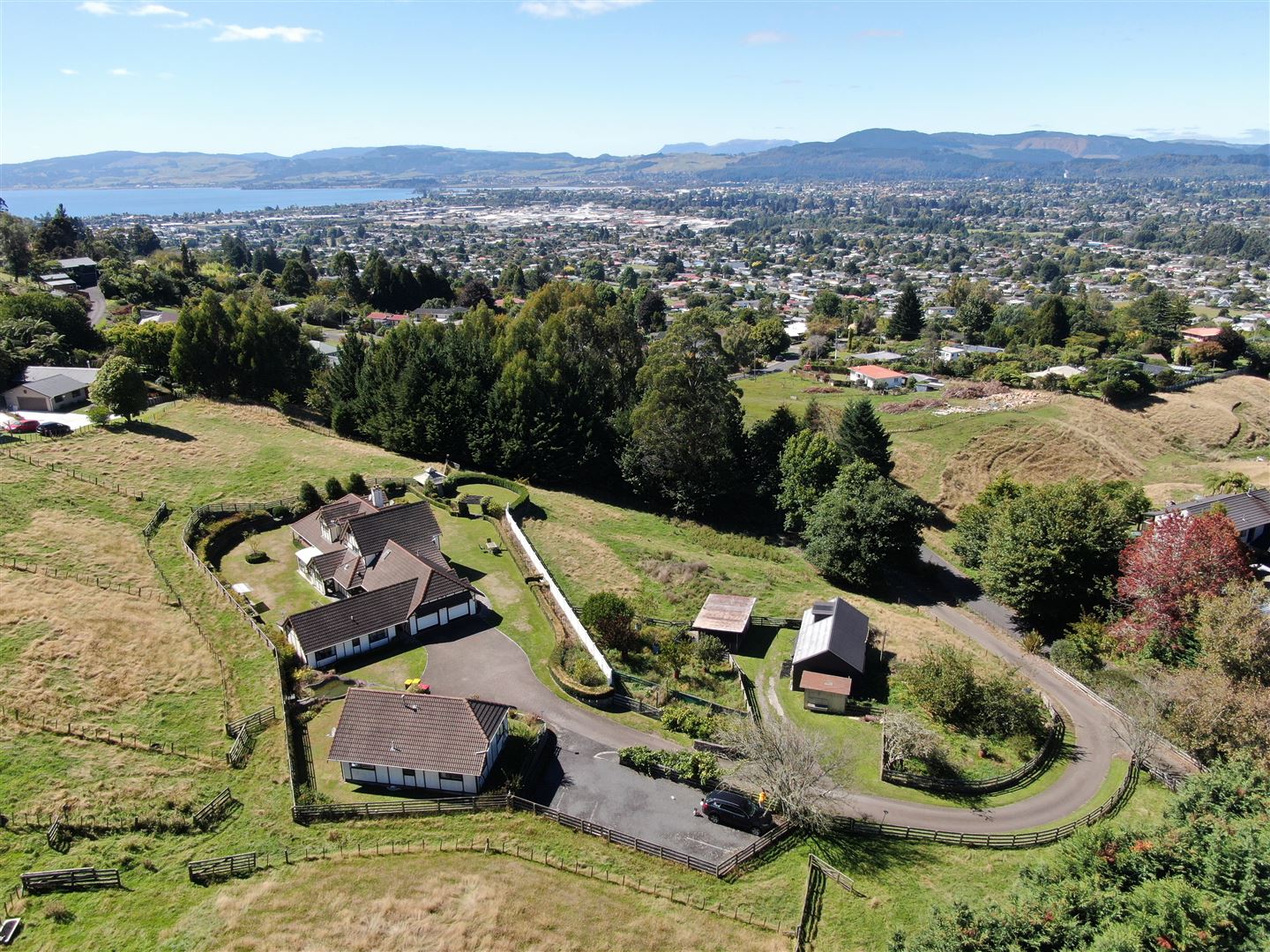 58a Mountain Road, Western Heights, Rotorua, 11 침실, 8 욕실