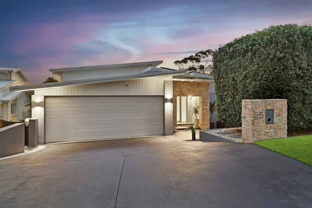 25 Wordsworth Avenue, Bateau Bay, NSW 2261