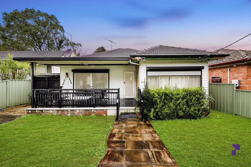 212 Old Kent Road, Greenacre, NSW 2190