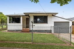 20 Chamberlain Street, North Toowoomba