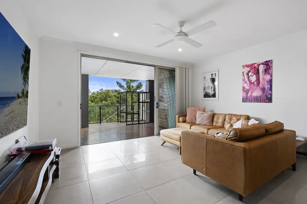 Robina 3房  North-Facing Living with No Body Corporate
