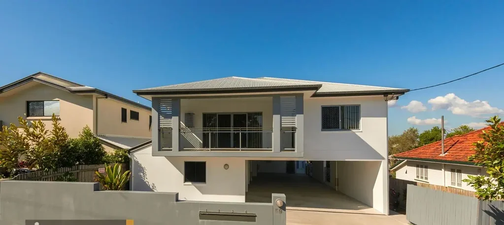 Spacious 2 Bedroom units, close locations to all amenities