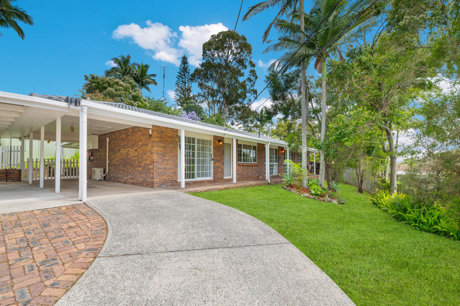 5 AUTUMN CT, MUDGEERABA QLD 4213, 0房, 0浴, House