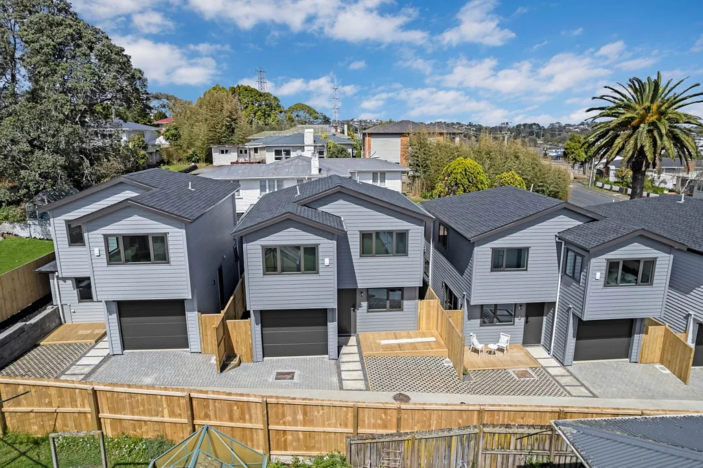 Mount Roskill 4房  Discover Perfect Blend of Comfort & Modern Living