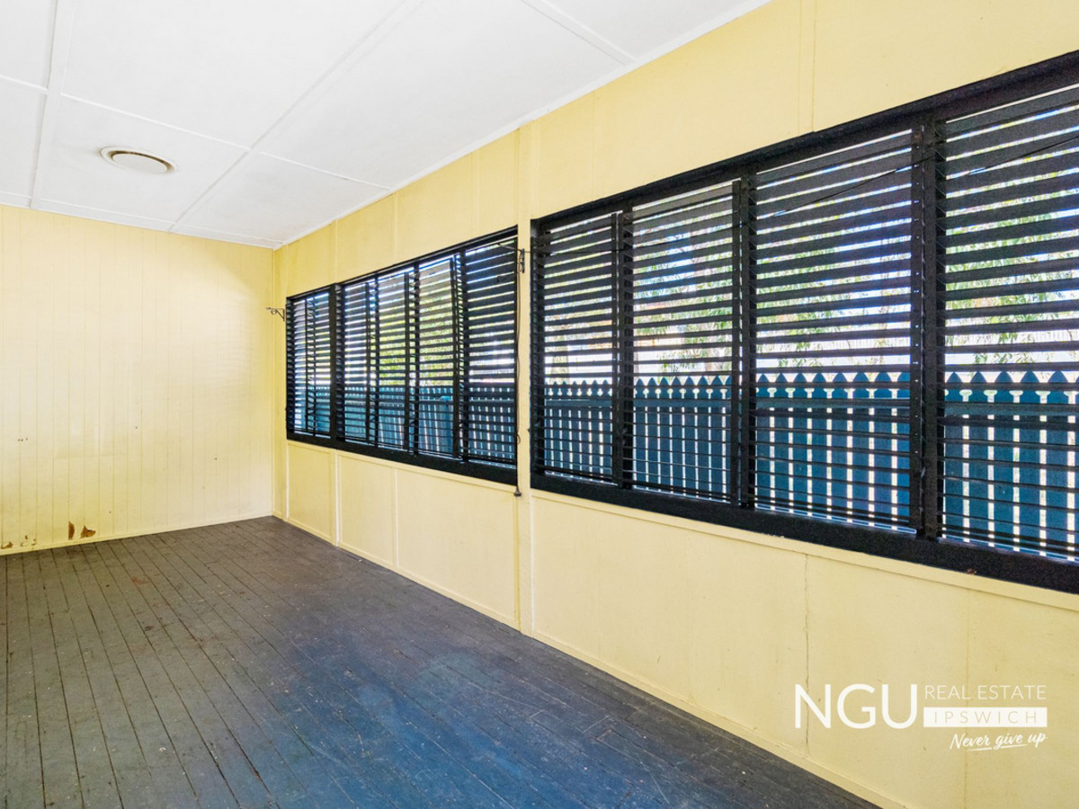 8 LIVERPOOL ST, NORTH IPSWICH QLD 4305, 0 Kuwarto, 0 Banyo, House