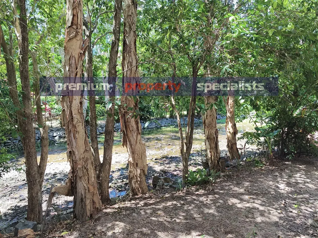 Clifton Beach 3部屋 Three Bedroom - Ground floor - Creek & Garden Views - Store Room