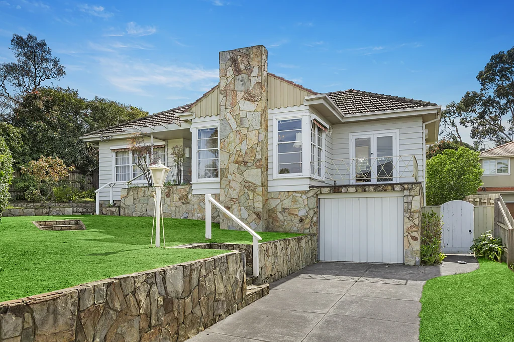 26 Ruthven Street, Macleod, VIC 3085